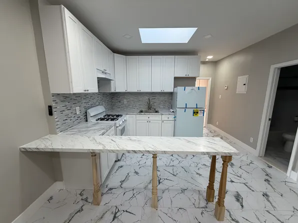 (undisclosed Address), Brooklyn, NY 11219