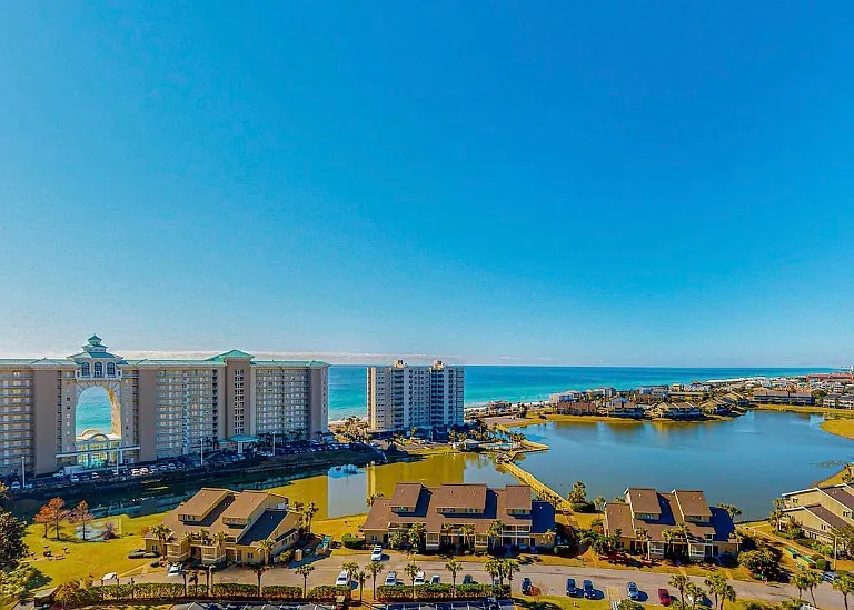 112 Seascape Dr — Photo 1