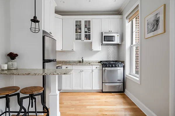 Sold by Compass | media 5