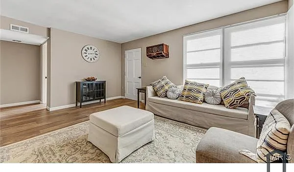 13 Saint Celeste Dr — Photo 5