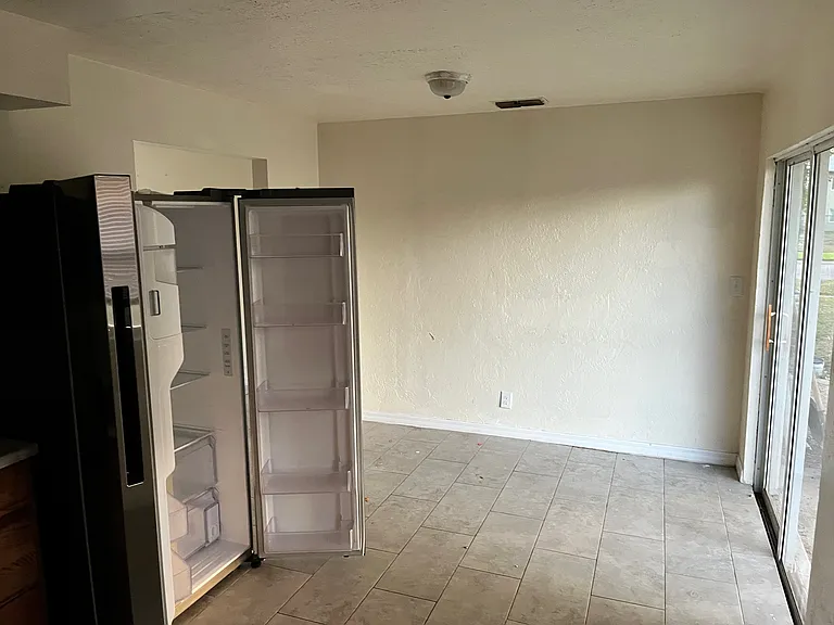 1778 Ebenezer Ct — Photo 13