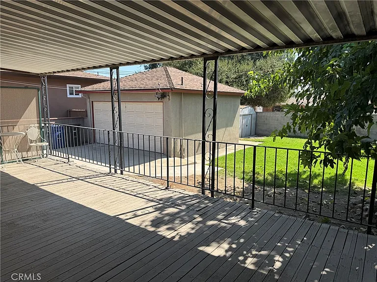 831 W Harvard Pl — Photo 21
