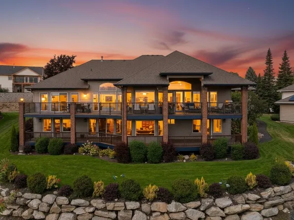 8622 E Woodland Park Dr, Spokane, WA 99217