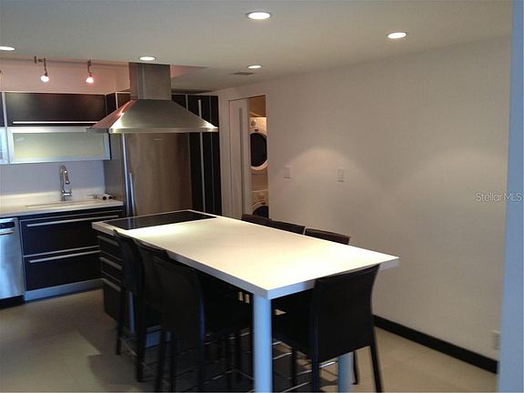 4th image of 1200 West Ave APT 1526