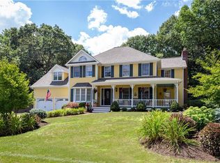 21 Turtle Creek Dr, Warwick, RI 02886