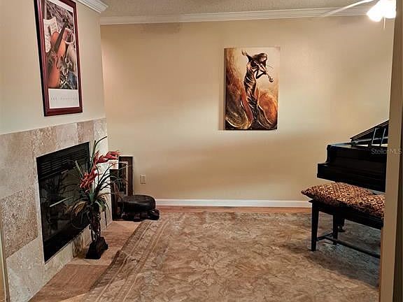 3rd image of 15803R Shillington Dr