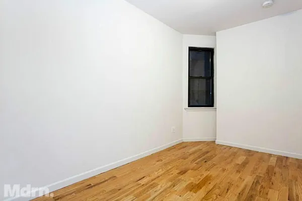 Rented by Mdrn Residential | media 11