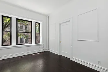 Rented by Nest Seekers International