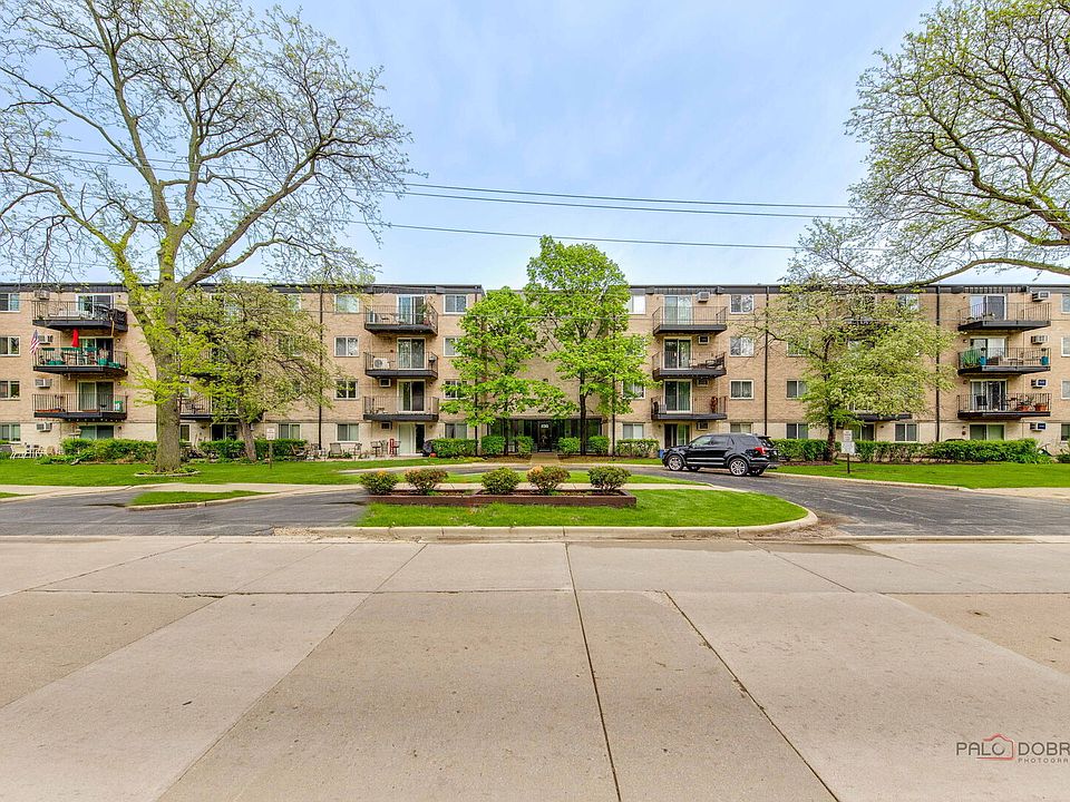 1st image of 1215 N Waterman Ave #2E