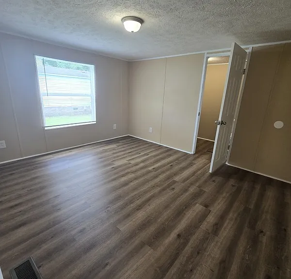 2220 Cattail Cir #136 — Photo 5
