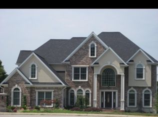 4292 S Mallard Ct, Bloomington, IN 47403
