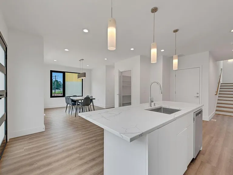 1125 Nova St — Photo 11