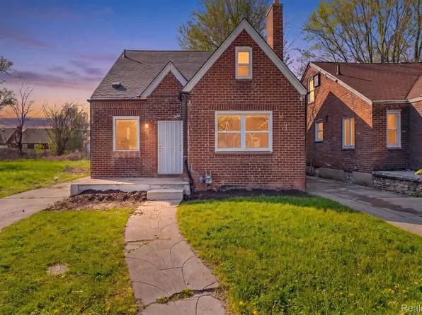 9641 Balfour Rd, Detroit, MI 48224