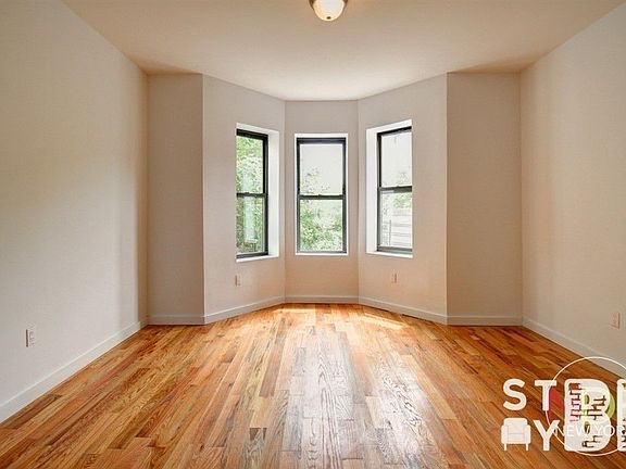 3rd image of 493 Prospect Pl #1S