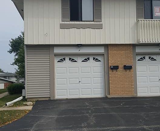 2nd image of 191 Duxbury Ct APT A