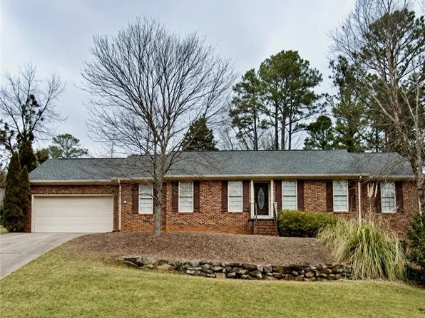 7 Valley Brook Dr SE, Rome, GA 30161