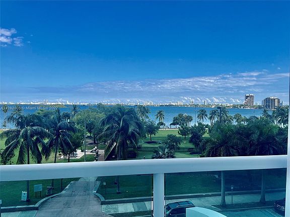 2nd image of 1800 N Bayshore Dr APT 407