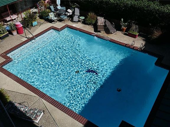 3rd image of 2500 Houma Blvd APT 305