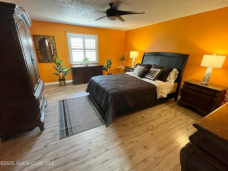 125 Adams Ave — Photo 10