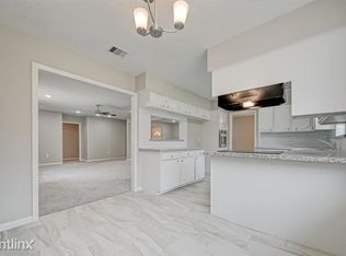 8642 Glen Valley Dr, Houston, TX 77061