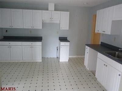3rd image of 9909 Saint Martha Ln