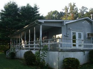 324 Cagle Rd, Tellico Plains, TN 37385