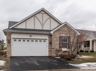837 Scottsdale Dr, Hampshire, IL 60140