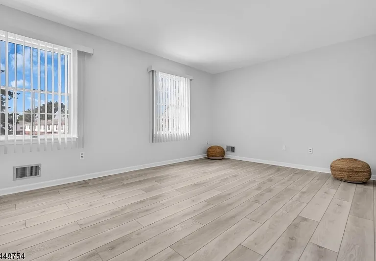 14 Giles Biondi Ct — Photo 7