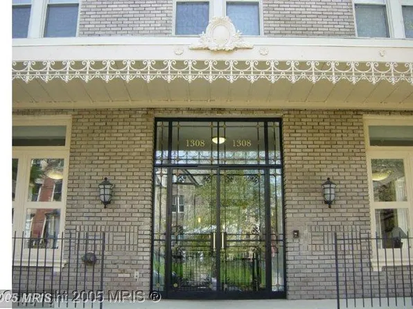 1308 Clifton St NW APT 404, Washington, DC 20009