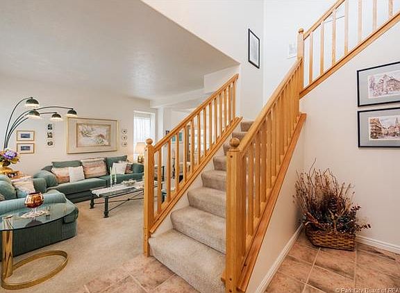 3rd image of 8012 N Springshire Dr