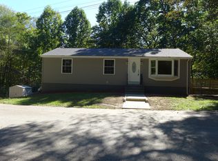 10 Venice Rd, Patterson, NY 12563