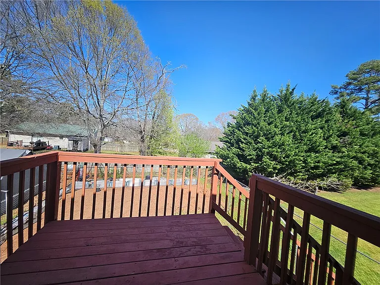 102B Meadow Dr — Photo 7