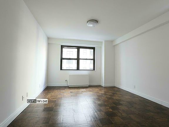 2nd image of 401 E 88th St APT 4A