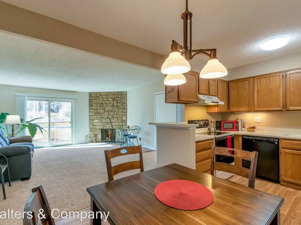 400 Zang St APT 1-108, Lakewood, CO 80228