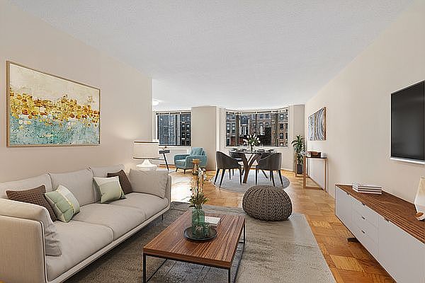 1st image of 429 E 52nd St APT 4H
