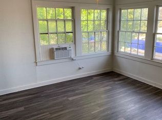 710 W Nacogdoches St APT 5, New Braunfels, TX 78130