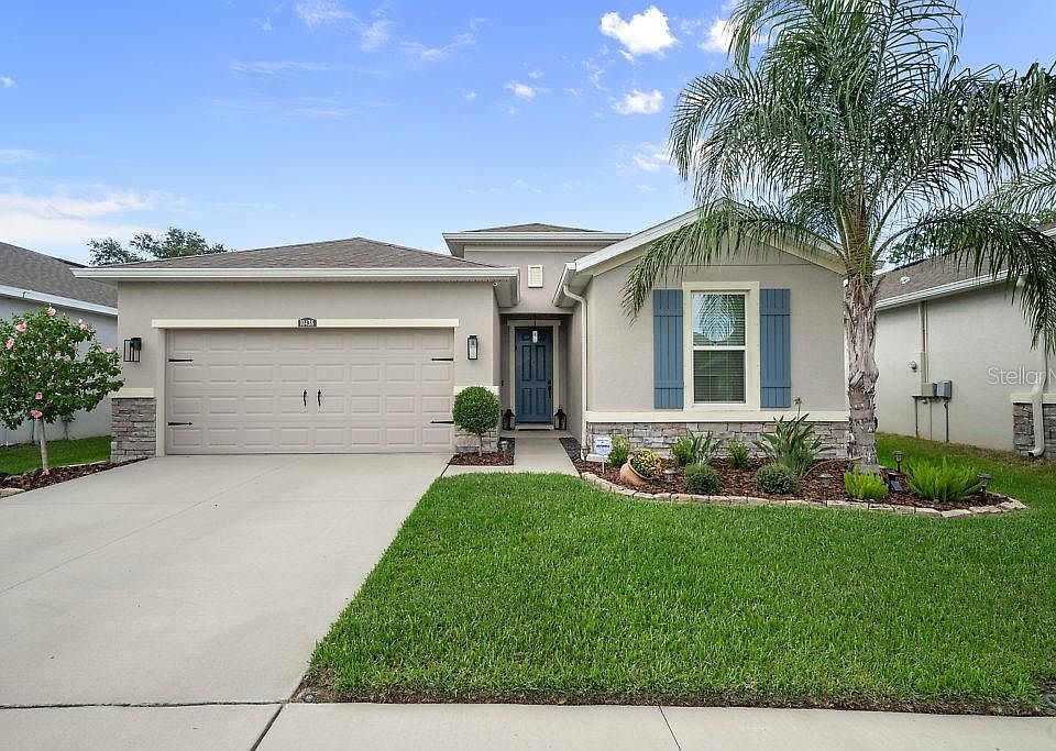 1st image of 10438 Scenic Hollow Dr