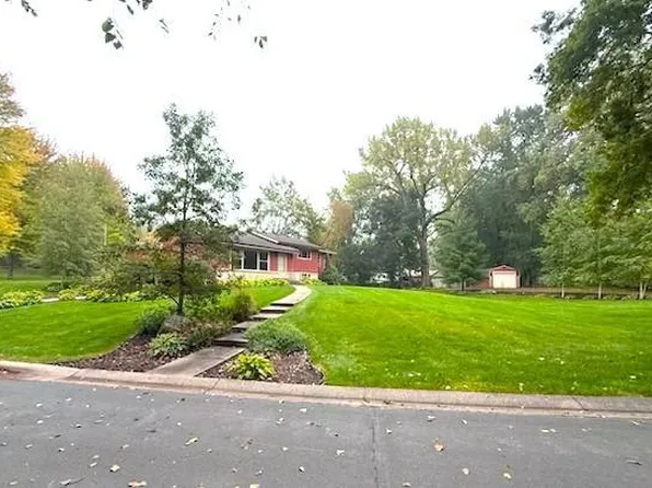 5393 Flagstaff Cir SE, Prior Lake, MN 55372