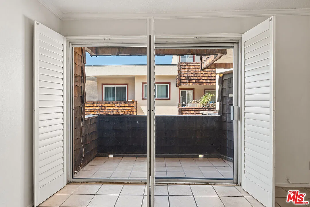 1 bed, 1.0 bath, 657 sqft, $1,800 — Photo 4