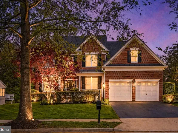 5774 Solheim Cup Dr, Haymarket, VA 20169