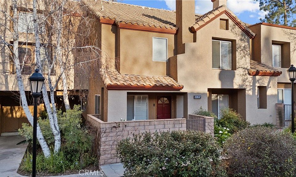 1st image of 22637 Copper Hill Dr Unit 90