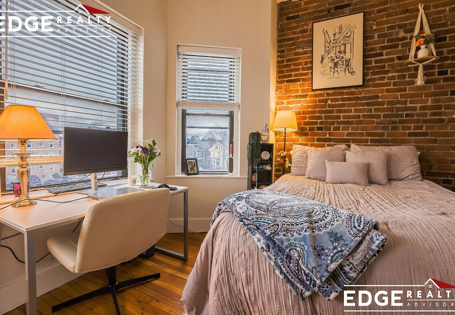 11 Gorham St — Photo 4