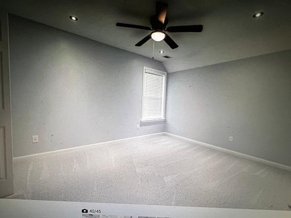 5th image of 222 Sedgebrooke Dr