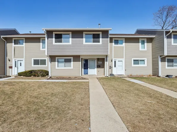 940 Sandpiper Ct, Bartlett, IL 60103