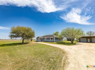 985 County Road 301, Shiner, TX 77984