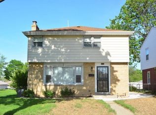 5712 N 73rd St, Milwaukee, WI 53218