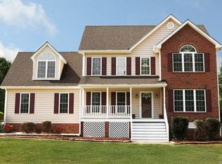 8800 Hillcreek Dr, Midlothian, VA 23112