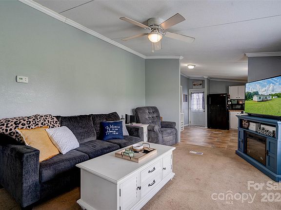 4th image of 133 Gatewood Dr