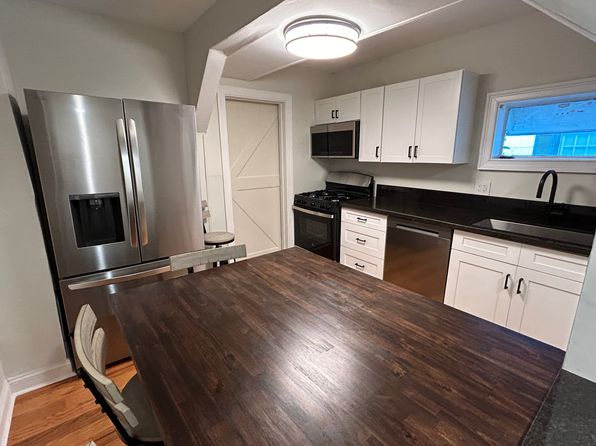 67 South St APT A