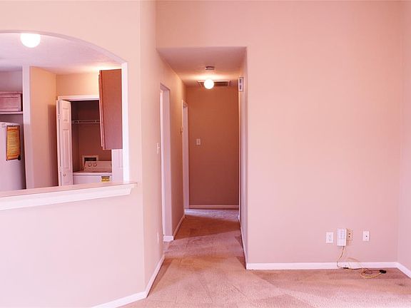3rd image of 19606 Buckland Park Dr
